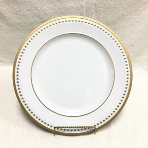 Charger plate- White w/ gold rim