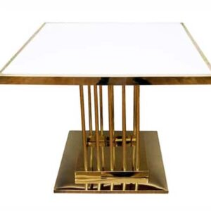 GOLD CAKE TABLE